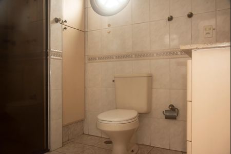 Casa à venda com 191m², 3 quartos e 3 vagasBanheiro da Suíte