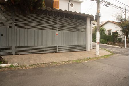 Casa à venda com 191m², 3 quartos e 3 vagasFrente