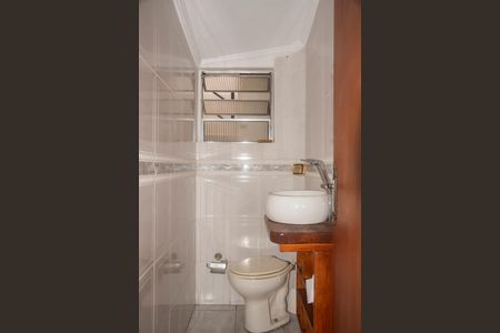 Casa à venda com 191m², 3 quartos e 3 vagasLavabo