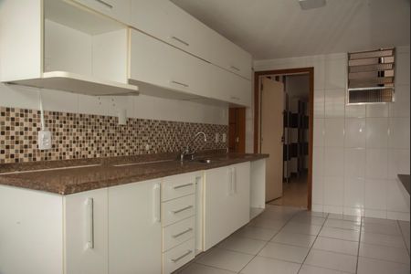 Casa à venda com 191m², 3 quartos e 3 vagasCozinha