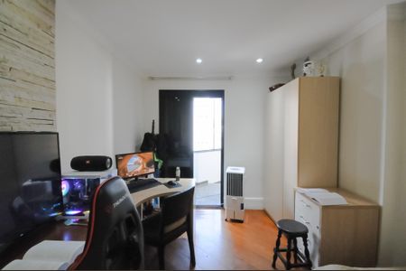Apartamento à venda com 150m², 4 quartos e 3 vagasQuarto 2