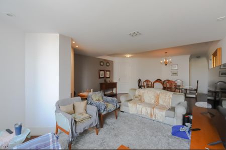 Apartamento à venda com 150m², 4 quartos e 3 vagasSala