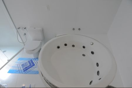 Apartamento à venda com 150m², 4 quartos e 3 vagasBanheiro da Suíte