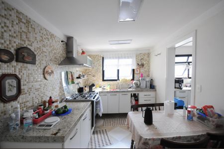 Apartamento à venda com 150m², 4 quartos e 3 vagasCozinha