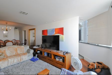 Apartamento à venda com 150m², 4 quartos e 3 vagasSala