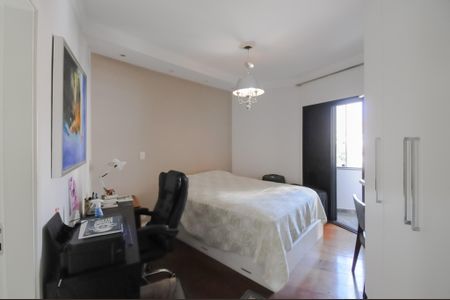 Apartamento à venda com 150m², 4 quartos e 3 vagasQuarto 1 ( Suíte )