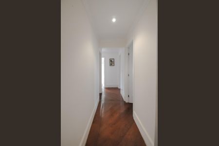 Apartamento à venda com 150m², 4 quartos e 3 vagasCorredor