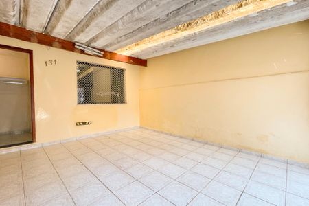 Casa à venda com 125m², 2 quartos e 2 vagas Casa à venda com 125m², 2 quartos e 2 vagasGaragem