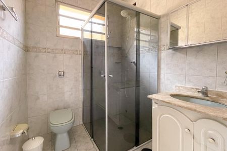 Casa à venda com 125m², 2 quartos e 2 vagas Casa à venda com 125m², 2 quartos e 2 vagasBanheiro Social