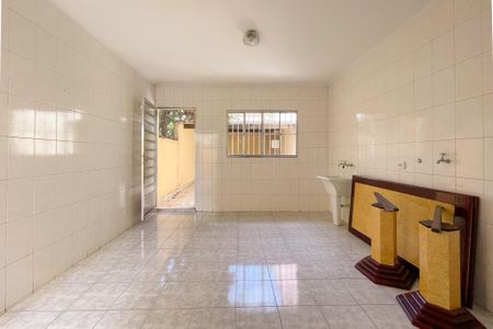 Casa à venda com 125m², 2 quartos e 2 vagas Casa à venda com 125m², 2 quartos e 2 vagasÁrea de Serviço