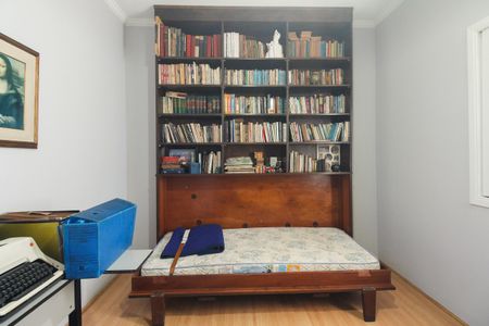 Casa à venda com 267m², 3 quartos e 4 vagasQuarto 2