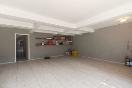 Casa à venda com 267m², 3 quartos e 4 vagasGaragem 