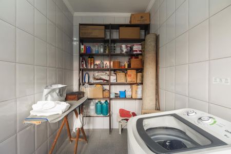 Casa à venda com 267m², 3 quartos e 4 vagasÁrea de Serviço 