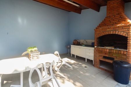 Casa à venda com 267m², 3 quartos e 4 vagasQuintal - Churrasqueira 
