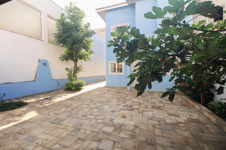 Casa à venda com 267m², 3 quartos e 4 vagasQuintal 