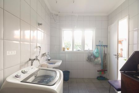 Casa à venda com 267m², 3 quartos e 4 vagasÁrea de Serviço 