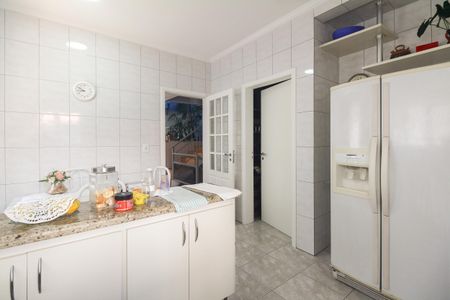 Casa à venda com 267m², 3 quartos e 4 vagasCozinha 