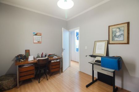 Casa à venda com 267m², 3 quartos e 4 vagasQuarto 2