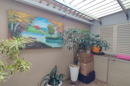 Casa à venda com 165m², 3 quartos e 4 vagasÁrea de Luz