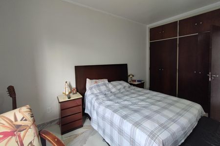 Casa à venda com 165m², 3 quartos e 4 vagasSuíte