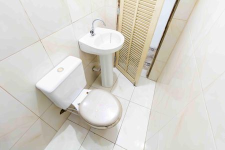 Casa à venda com 300m², 7 quartos e 2 vagasBanheiro 1