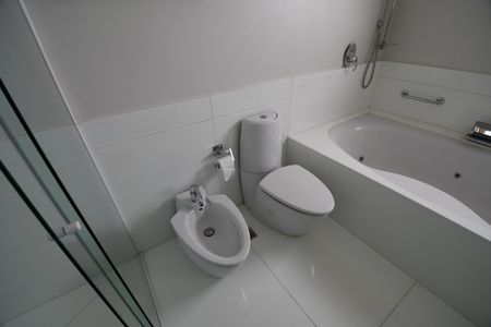 Apartamento à venda com 500m², 6 quartos e 8 vagasBanheiro 2