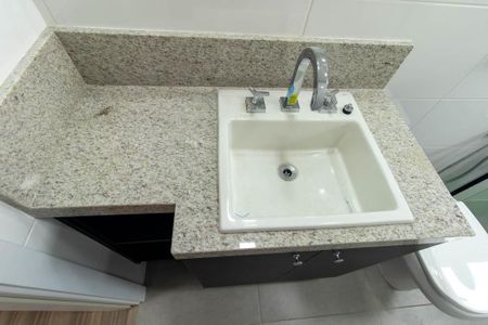Apartamento para alugar com 64m², 2 quartos e 2 vagas Apartamento para alugar com 64m², 2 quartos e 2 vagasBanheiro da Suíte