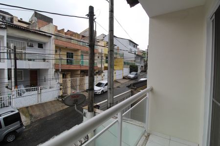 Casa de condomínio à venda com 112m², 3 quartos e 1 vagaSuíte - Varanda