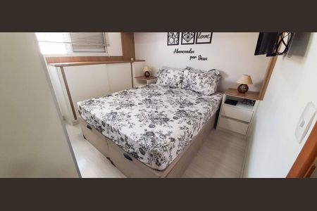 Casa à venda com 66m², 2 quartos e 2 vagasQuarto 1