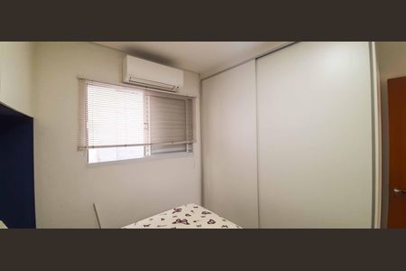 Casa à venda com 66m², 2 quartos e 2 vagasQuarto 2