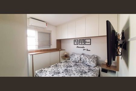 Casa à venda com 66m², 2 quartos e 2 vagasQuarto 1