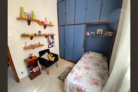 Casa à venda com 210m², 3 quartos e 2 vagas Casa à venda com 210m², 3 quartos e 2 vagasQuarto 1