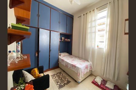 Casa à venda com 210m², 3 quartos e 2 vagas Casa à venda com 210m², 3 quartos e 2 vagasQuarto 1