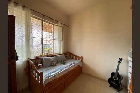 Casa à venda com 210m², 3 quartos e 2 vagas Casa à venda com 210m², 3 quartos e 2 vagasQuarto 2