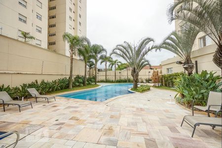 Apartamento à venda com 164m², 3 quartos e 3 vagasCondomínio - Piscina 