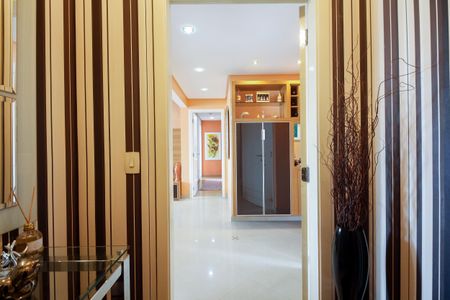 Apartamento à venda com 164m², 3 quartos e 3 vagasHall Privativo 