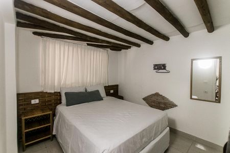 Casa de condomínio para alugar com 230m², 5 quartos e 1 vagaQuarto 1