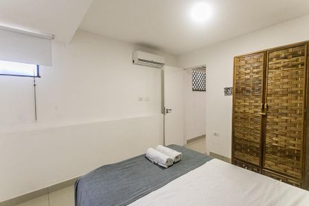 Casa de condomínio para alugar com 230m², 5 quartos e 1 vagaQuarto 5