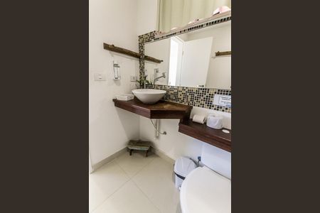 Casa de condomínio para alugar com 230m², 5 quartos e 1 vagaBanheiro do Quarto 3