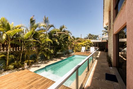 Casa de condomínio para alugar com 230m², 5 quartos e 1 vagaÁrea comum