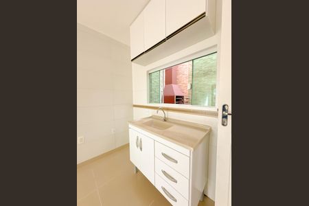 Casa para alugar com 86m², 2 quartos e 1 vagaCozinha