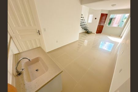 Casa para alugar com 86m², 2 quartos e 1 vagaCozinha