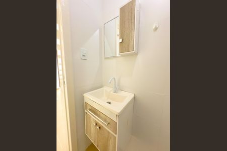 Casa para alugar com 86m², 2 quartos e 1 vagaBanheiro 2
