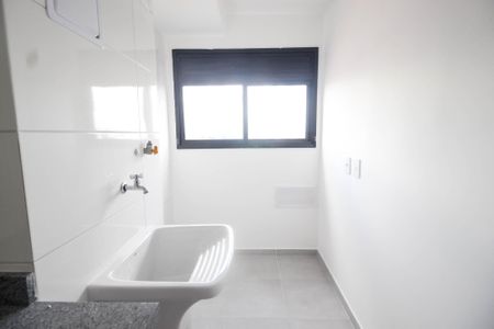 Apartamento à venda com 55m², 2 quartos e 1 vaga Apartamento à venda com 55m², 2 quartos e 1 vagaÁrea de serviço