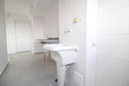 Apartamento à venda com 55m², 2 quartos e 1 vaga Apartamento à venda com 55m², 2 quartos e 1 vagaÁrea de serviço