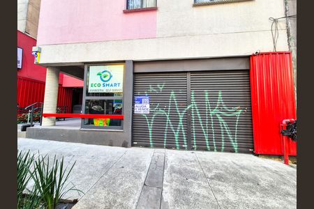 Apartamento à venda com 26m², 1 quarto e sem vaga Apartamento à venda com 26m², 1 quarto e sem vagaInstalação da Placa