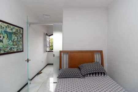 Casa à venda com 255m², 4 quartos e 5 vagasQuarto suíte 1