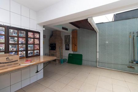 Casa à venda com 255m², 4 quartos e 5 vagasÁrea Gourmet