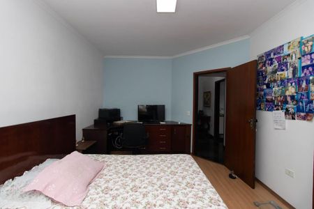 Casa à venda com 255m², 4 quartos e 5 vagasQuarto 4