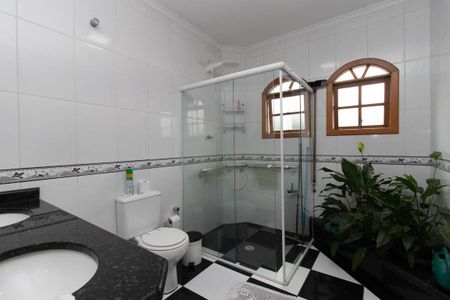 Casa à venda com 255m², 4 quartos e 5 vagasBanheiro Social